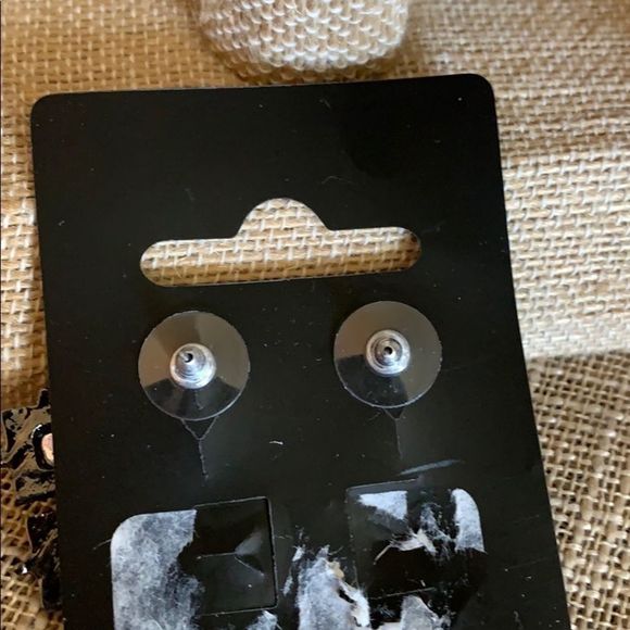 Purple Rhinestone post sassy earrings - Picture 3 of 3